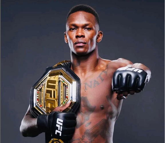 UFC 278: Israel Adesanya Rebut Sabuk Middleweight usai Hajar Alex Pereira hingga Pingsan