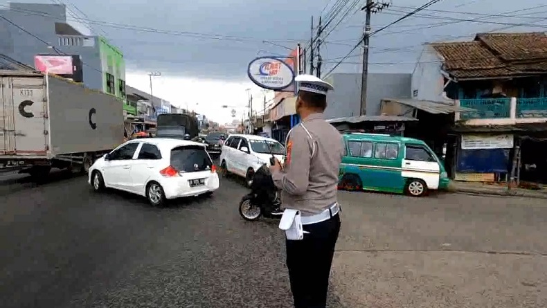 Simpang Padalarang KBB Titik Rawan Kemacetan saat Arus Mudik Lebaran 2023