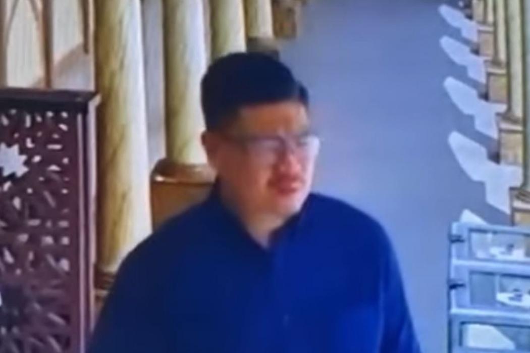 Polisi Tangkap Pelaku Pemasang QRIS Palsu ke Kotak Amal Masjid