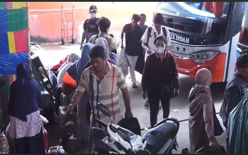 Warga Palembang Mudik Lebih Awal untuk Hindari Macet dan Kenaikan Harga Tiket
