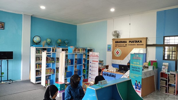 Keren, Perpustakaan SMK Kesehatan Binatama Kombinasikan Layanan Digital dan Offline