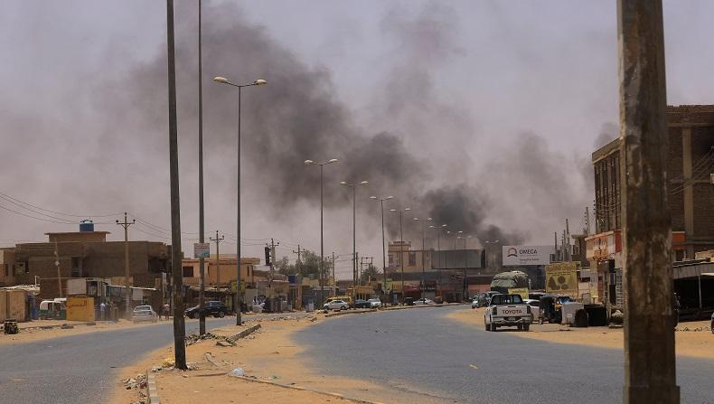 Pertempuran Tentara dengan Paramiliter di Sudan, 25 Orang Tewas Ratusan Luka