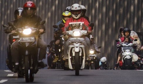 Jubir Luhut soal Wacana Pajak Motor BBM Naik: Tak Ada Rencana, Masih Tahap Kajian