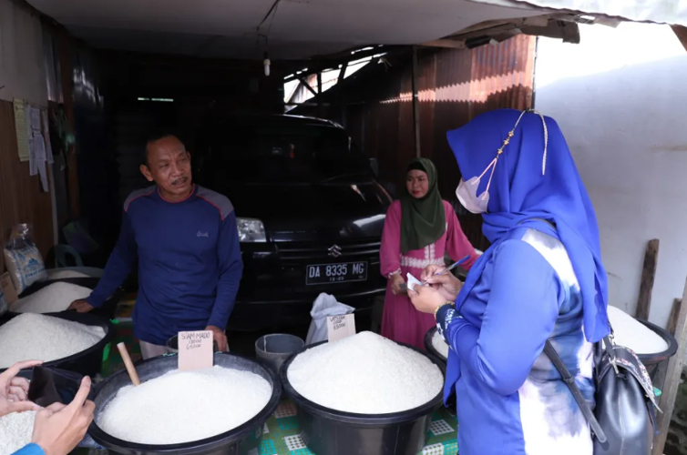 Jelang Idulfitri, Omzet Pedagang Beras di HSU Meningkat Signifikan