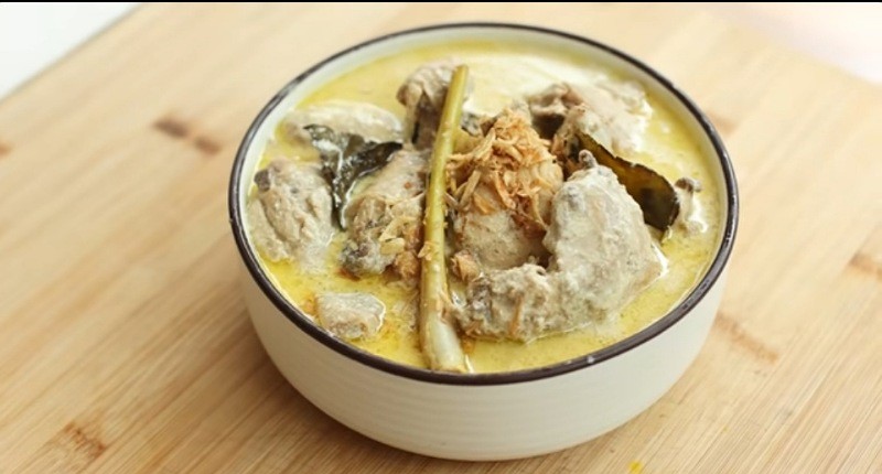Resep Opor Ayam Lebaran Spesial Dimasak dengan Butter, Rasanya Menggugah Selera!