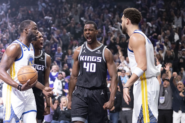 Hasil Playoff NBA: Warriors Kalah Lagi, Steph Curry Cs Tertinggal 0-2