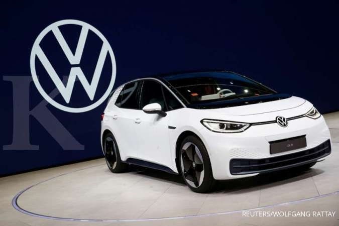 VW akan Bangun Industri Baterai Kendaraan Listrik di Indonesia, Bahlil: Kami Siap Mengawal