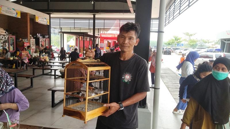 Repotnya Pemudik Asal Tangerang Bawa Murai ke Solo, Beberapa Kali Semprot Burung di Rest Area