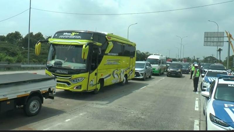 Kapan Puncak Arus Mudik 2024? Berikut Prediksinya!