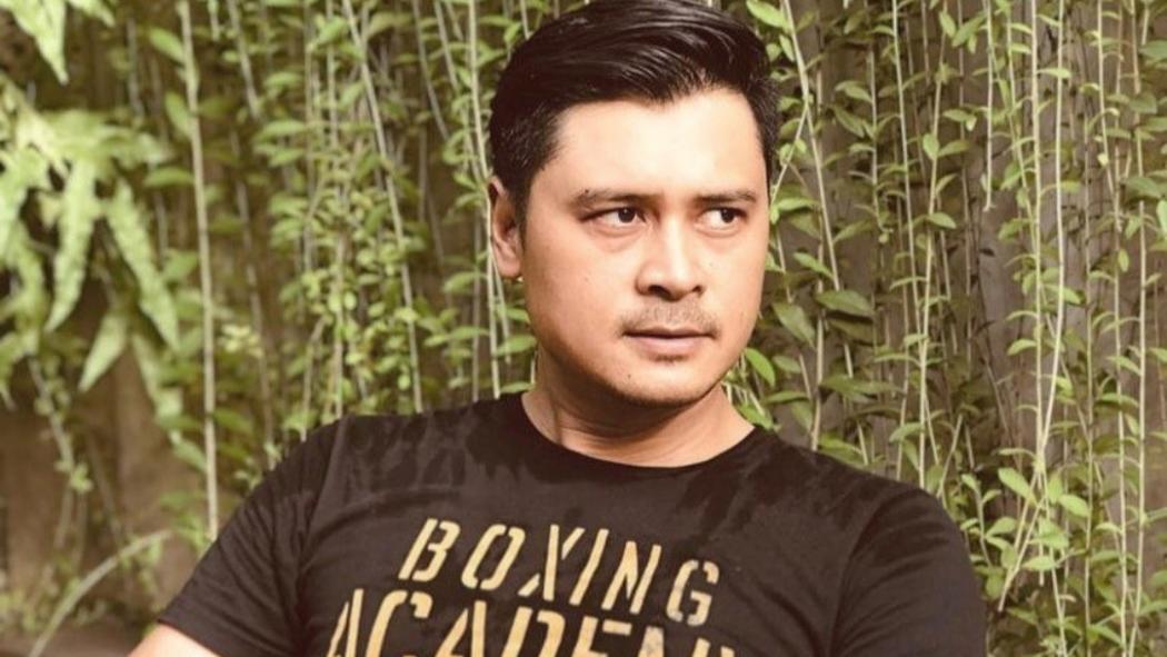 Aktor Iqbal Pakula Meninggal di Usia 46 Tahun, Ternyata karena Sakit Ini