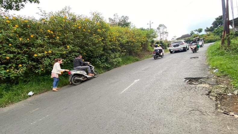 Tanjakan Naga Terkenal Terjal, Kerap Sulitkan Wisatawan ke Lembang KBB
