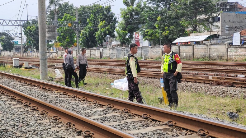 Kasat Narkoba Polres Jaktim Tewas Tertabrak Kereta Api, Keluarga Minta Polri Usut Tintas