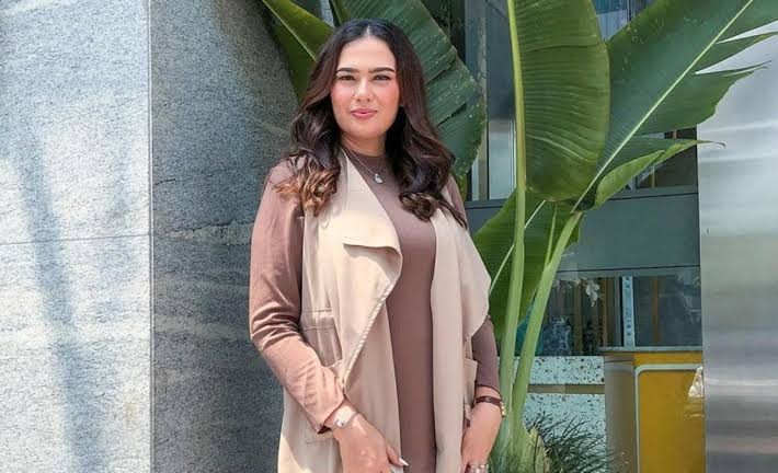 Catherine Wilson Kemalingan, Gelang Emas Bertabur Berlian Raib
