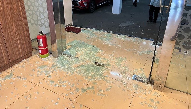 Penampakan Kantor MUI Ditembak OTK, Kaca Pintu Pecah