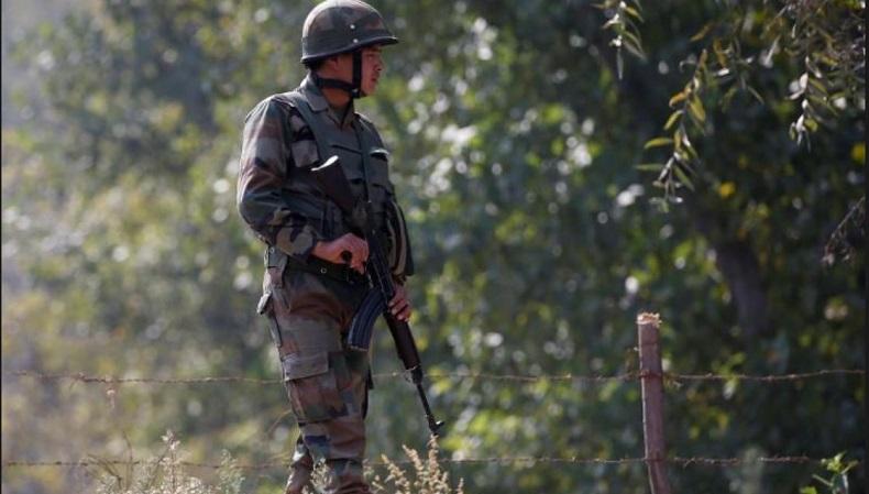 Bentrok Pasukan India dan Gerilyawan di Kashmir Timbulkan Korban Jiwa, 2 Tentara Tewas 4 Luka 