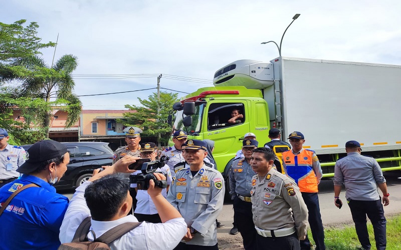  Operasional Truk di Palembang Dibatasi, Ini Jadwalnya