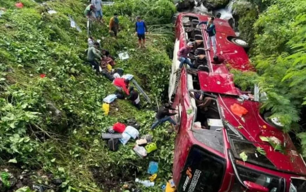 Belajar dari Bus Masuk Jurang di Guci Tegal, Ini Wajib Diperhatikan Sebelum Menyewa Bus Pariwisata