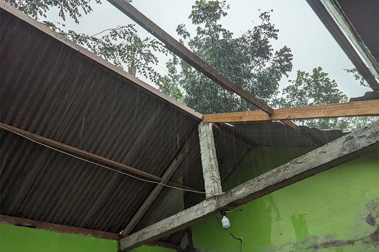 Belasan Rumah Warga Bejiharjo Gunungkidul Rusak Diterjang Angin Puting Beliung