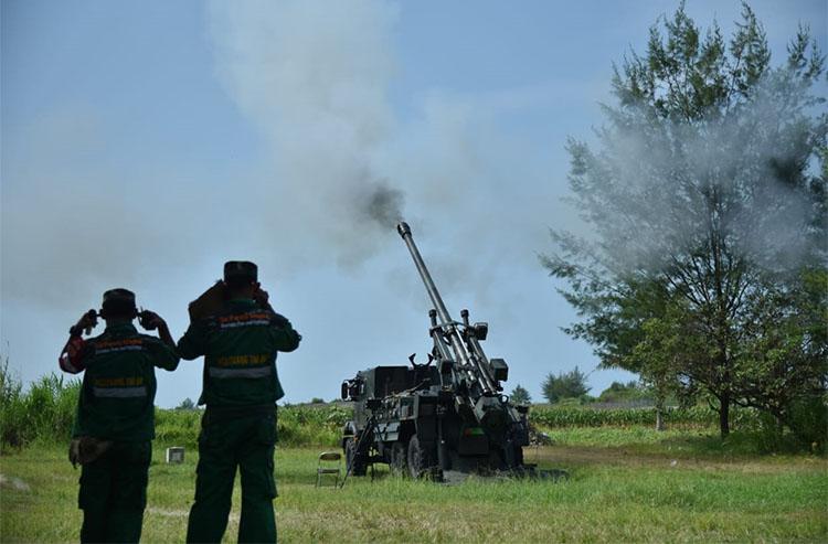 TNI Angkatan Darat Uji Coba Amunisi Buatan Spanyol di Kebumen