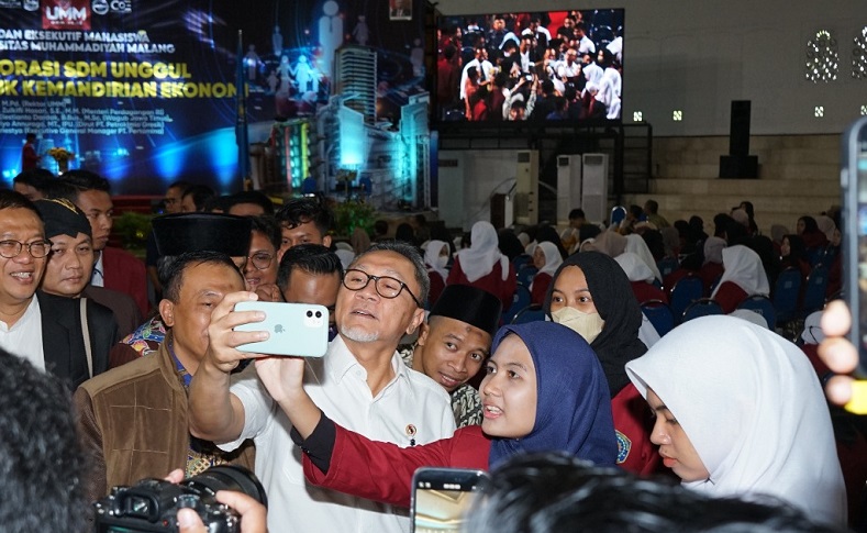 Talkshow di UMM, Zulhas: Akhiri Kebencian, Demokrasi Kita Amar Makruf Nahi Mungkar 