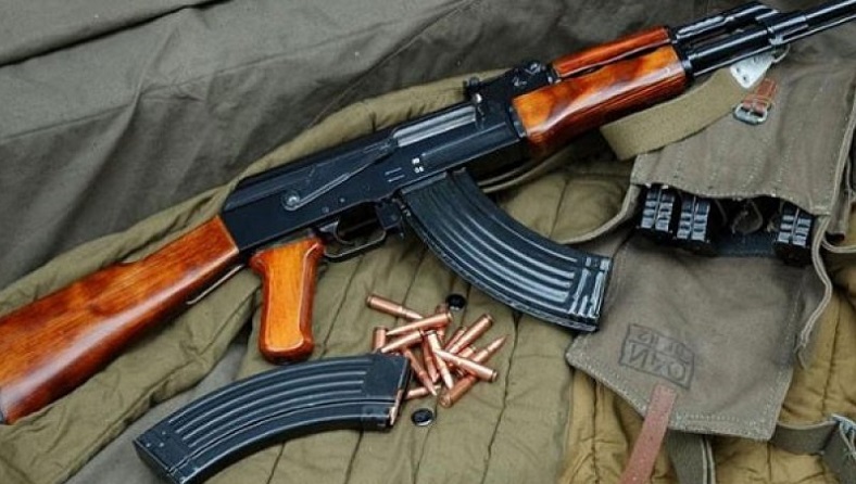 Simpan Senjata AK-47, Warga Seram Bagian Barat Maluku Ditangkap Polisi
