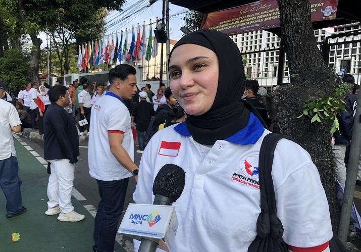 Jadi Bacaleg Partai Perindo, Zee Zee Shahab Siap Perjuangkan Kesejahteraan Seniman Indonesia