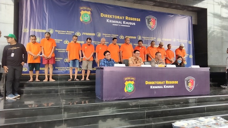 Polda Metro Jaya Gagalkan Peredaran Ribuan Lembar Dolar Palsu, 12 Orang Ditangkap