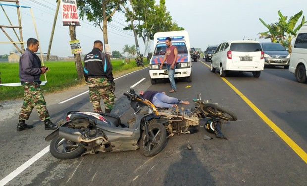 Kecelakaan di Jalan Wates Sedayu Bantul, Anggota TNI Luka-Luka