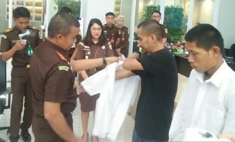 Restorative Justice, Kejari Samarinda Bebaskan Suami Pelaku KDRT Istri dan Anak