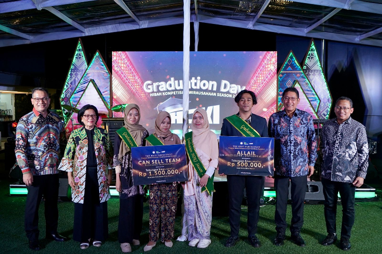 Graduation Day HoKi Season 2, Pegadaian-ISEI Dorong Bisnis Mahasiswa Mendunia