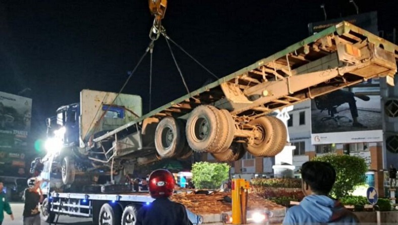 Tabrak Pemotor hingga Tewas di Turunan Rapak Balikpapan, Sopir Truk Tronton Jadi Tersangka