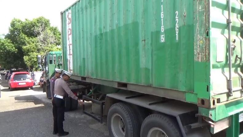 Kecelakaan Hari Ini di Wajo, Bocah SD Terlindas Truk Tronton dan Terseret hingga 7 Meter