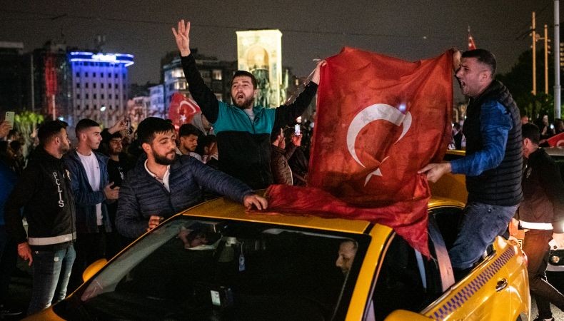 Pilpres Turki, Begini Kemeriahan Ratusan Ribu Pendukung Rayakan Kemenangan Erdogan