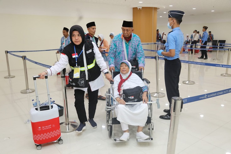 Berangkatkan Kloter Pertama, Bandara Kertajati Resmi Layani Penerbangan Haji