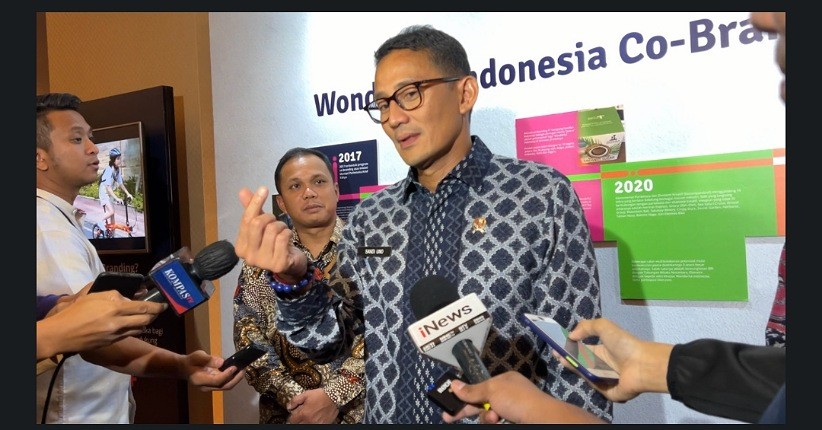 Terinspirasi Finger Heart Korea, Sandiaga Uno Ingin Bikin Gesture Tangan Lambangkan Wonderful Indonesia 