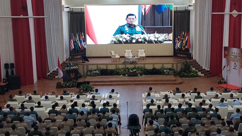 Panglima TNI Titip Pesan ke Prajurit di Lembang KBB, Jangan Ada Arogansi ke Masyarakat