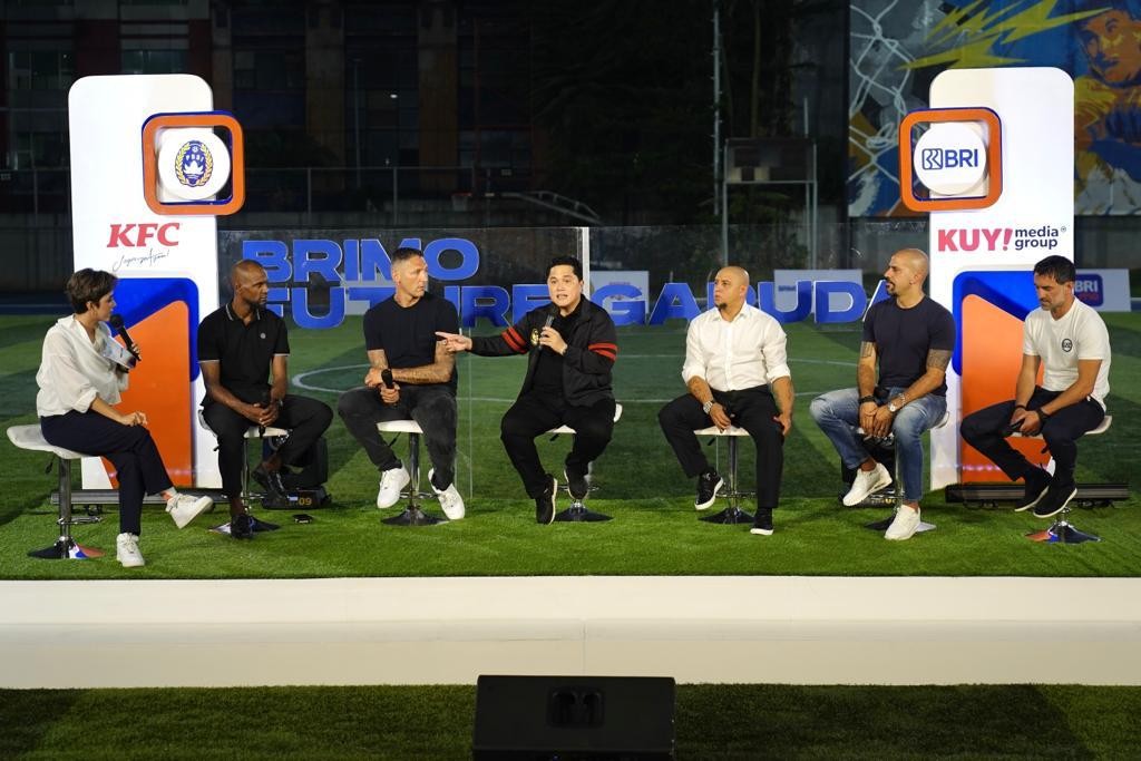 Erick Thohir Undang Roberto Carlos hingga Juan Veron ke Indonesia: untuk Latih Mental Timnas
