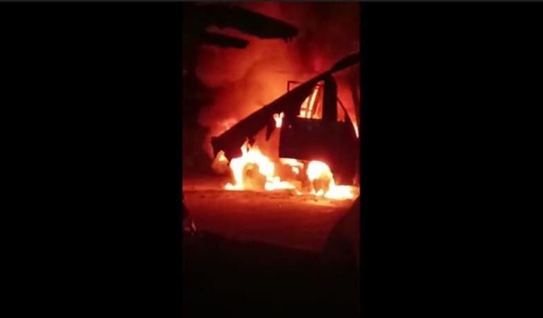 Mobil Angkut Sembako Ludes Terbakar di Cilacap, Kerugian Puluhan Juta Rupiah