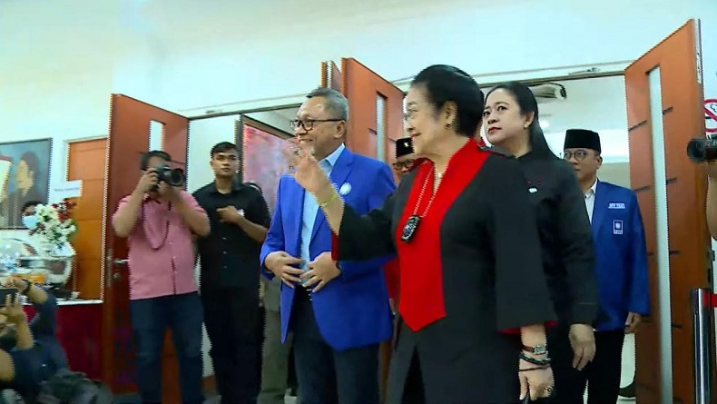 Zulhas Tiba di Kantor DPP PDIP, Bertemu Megawati dan Puan Maharani