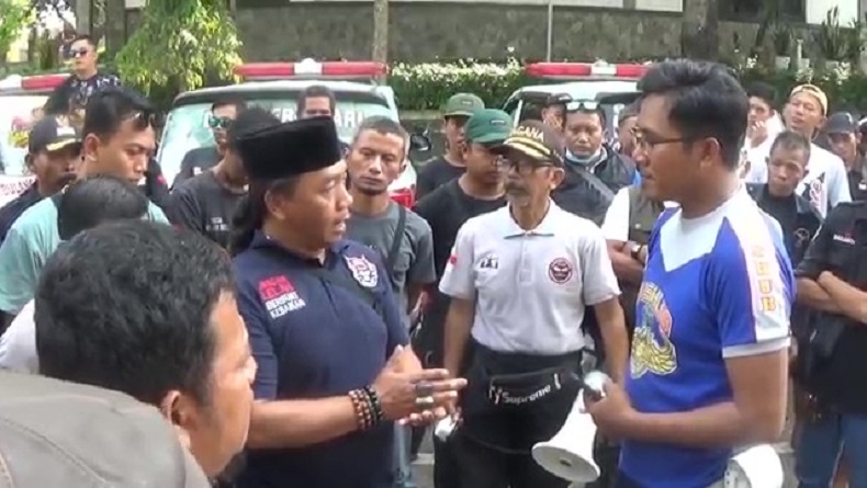 Kepala Dishub Purwakarta Beri Jawaban Simpel usai Diprotes Ratusan Sopir Ambulans