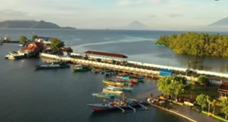 Kampung Unik di Maluku Utara, Singgah ke Desa Terpencilnya Punya Pemandangan Pantai seperti Kristal 