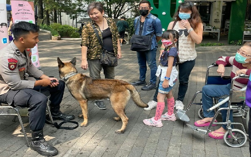 Anjing Pelacak Dikerahkan Antisipasi Gangguan Kamtibmas di Kawasan Wisata Lembang KBB