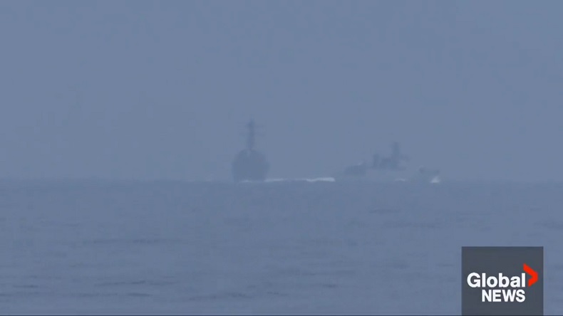 Tegang! Armada Perang China Nekat Potong Jalur Kapal Perusak AS dengan Jarak 137 Meter