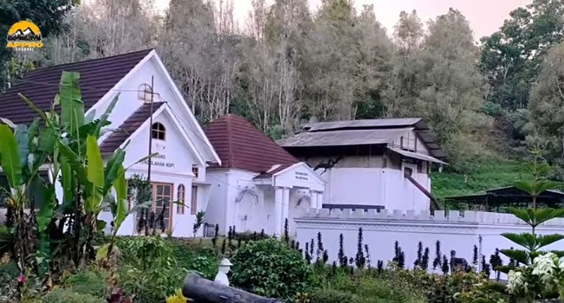Kampung Unik di Trenggalek, Ada Permukiman Belanda di Desa Terpencil, Rumahnya Mewah Semua!