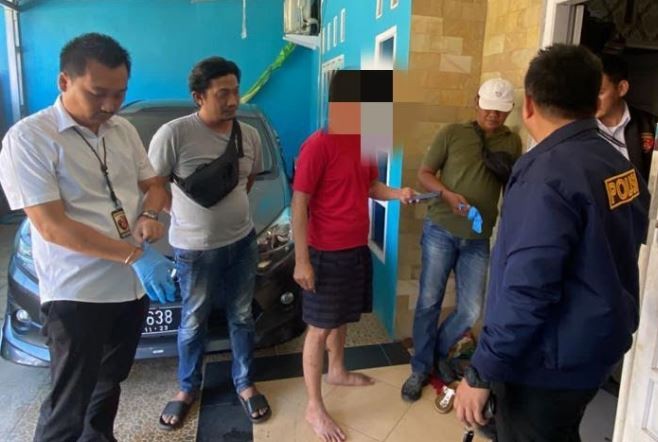 Geledah Rumah Lurah di Lampung Utara terkait Kasus Korupsi, Polisi Temukan Sabu
