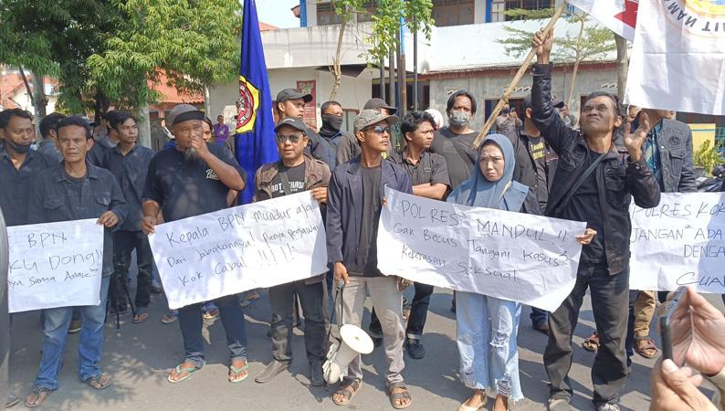 Mahasiswa Demo Tuntut Oknum Pegawai BPN Pemalang Terduga Kasus Kekerasan Seksual Dipecat