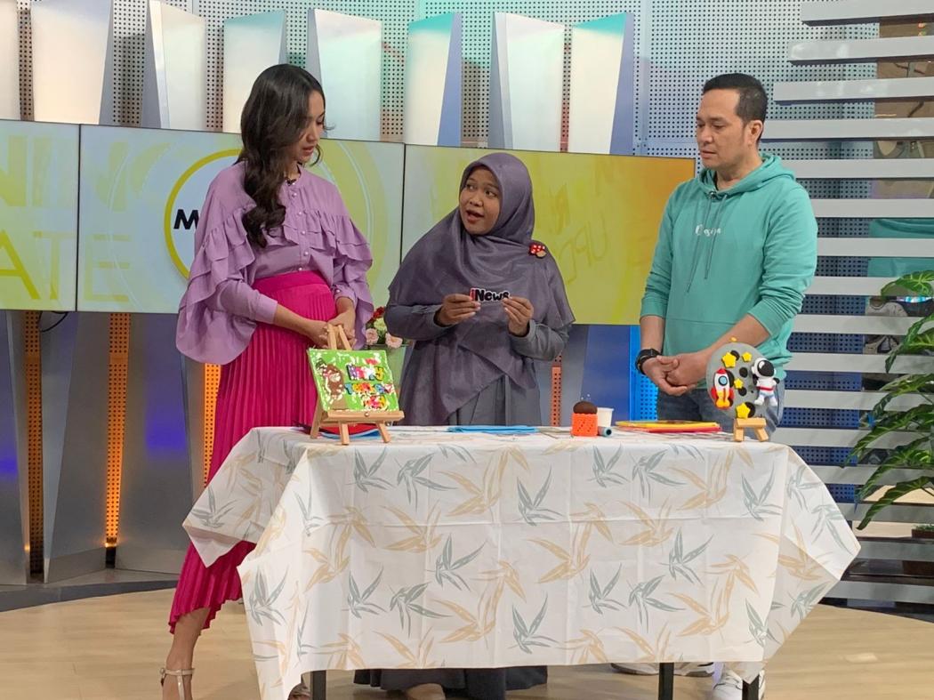 Kreatif dan Produktif, Yuk Coba Buat Kotak Pensil Lucu dari Kain Flanel!