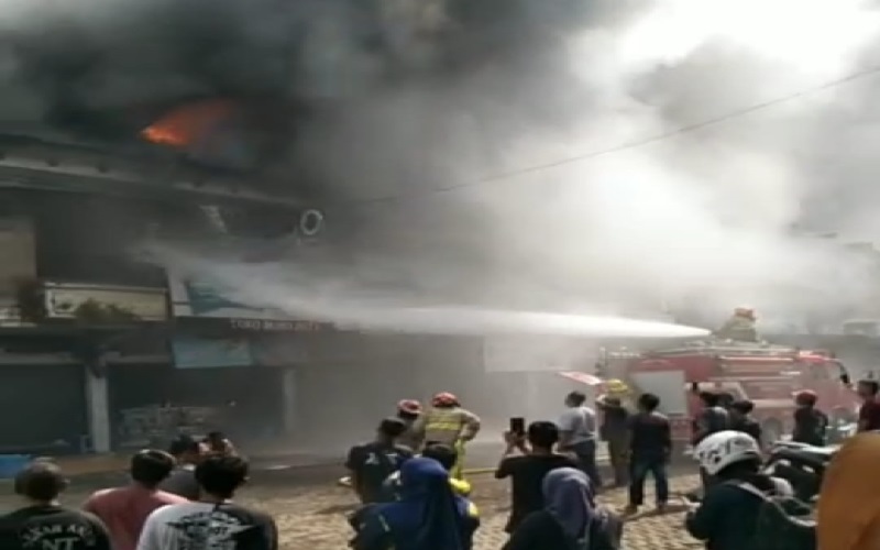 Ini Identitas Korban Tewas dalam Kebakaran di Pasar Induk Caringin Bandung