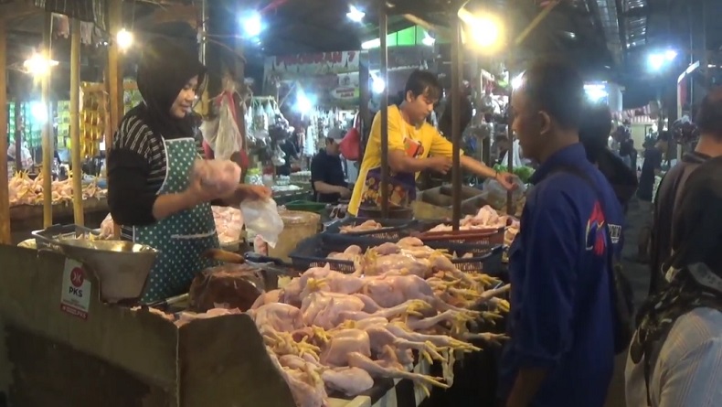 Jelang Idul Adha Harga Daging Ayam di Purwakarta Tembus Rp40.000 per Kg