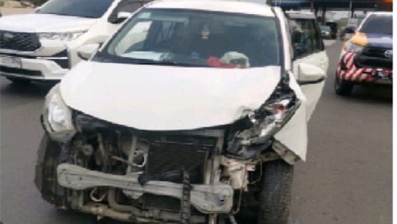 Diduga Tak Antisipasi Jarak Aman, Mobil Avanza Tabrak Odyssey di Tol Jagorawi